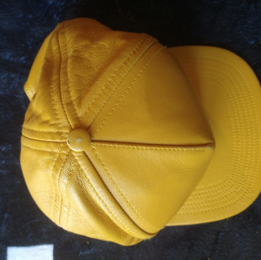 Supreme leather flat brim hat with gold box logo - Picture 4 of 13